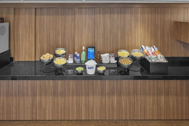 Breakfast/Coffee Service 20 of 30