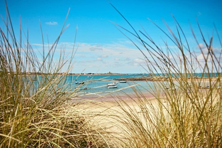Beach 33 of 49