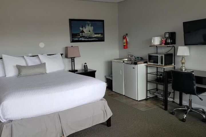 Room 22 of 35