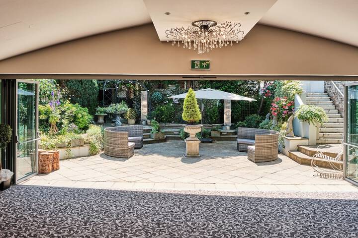 Terrace/Patio 50 of 52
