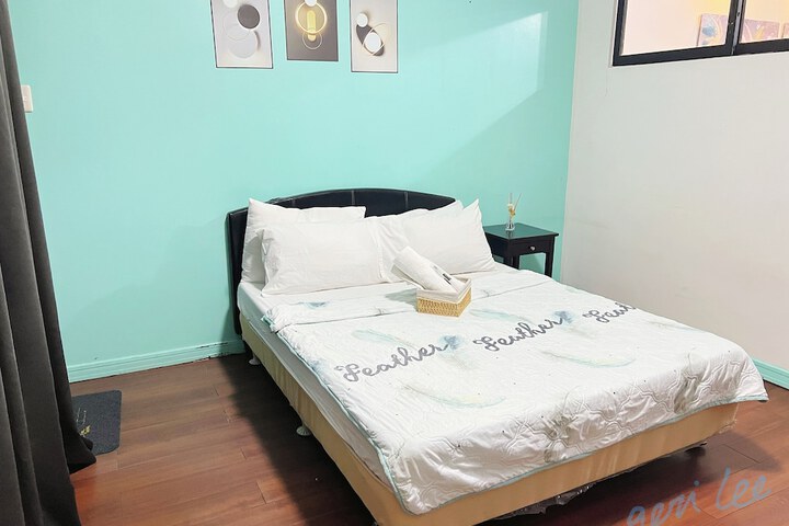 Room 34 of 77