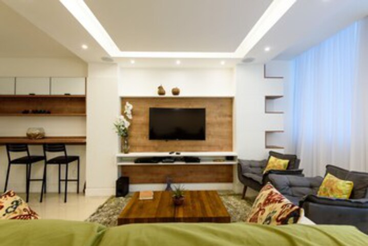 Room 13 of 24