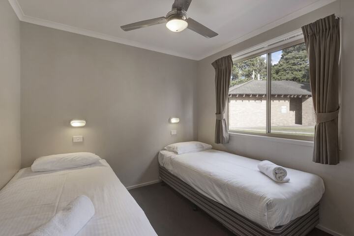 Room 14 of 63