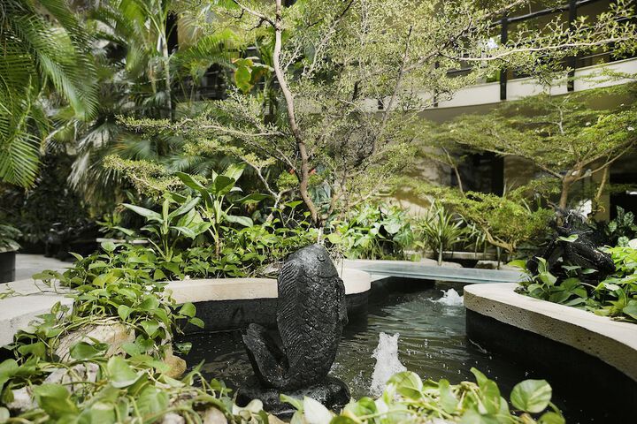 Hotel Exterior 193 of 204