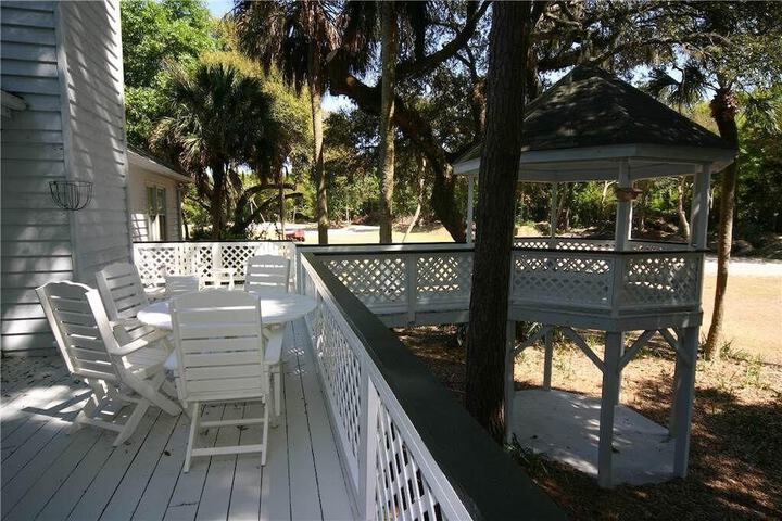 Terrace/Patio 9 of 15