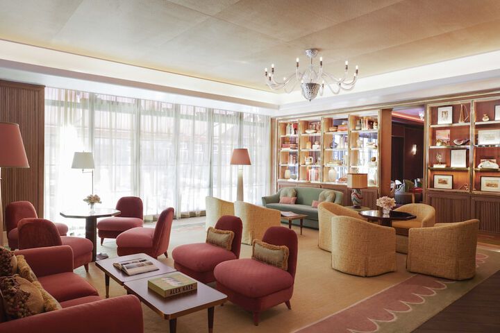 Hotel Interior 4 of 61