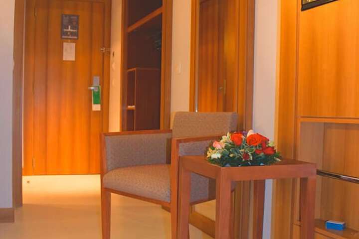 Room 29 of 60