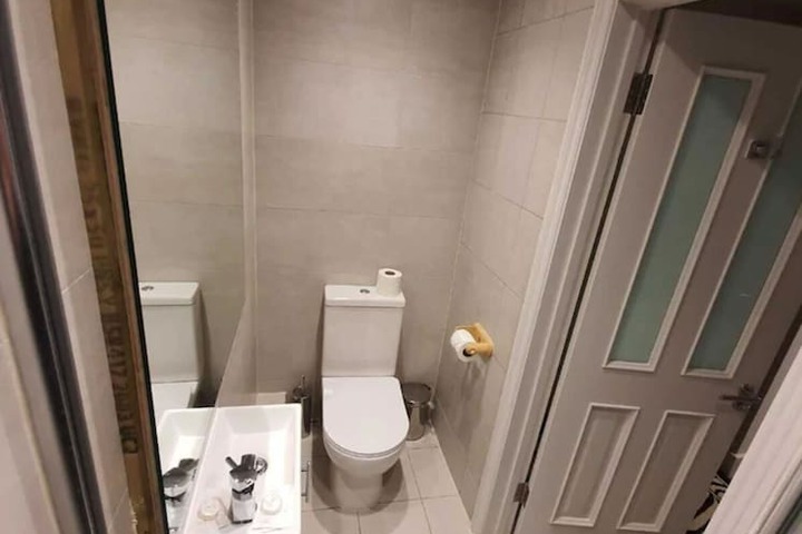 Room 70 of 80