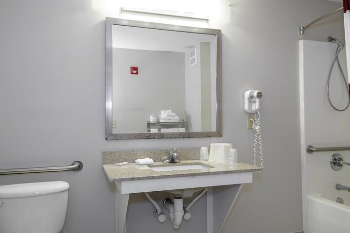 Room 20 of 25
