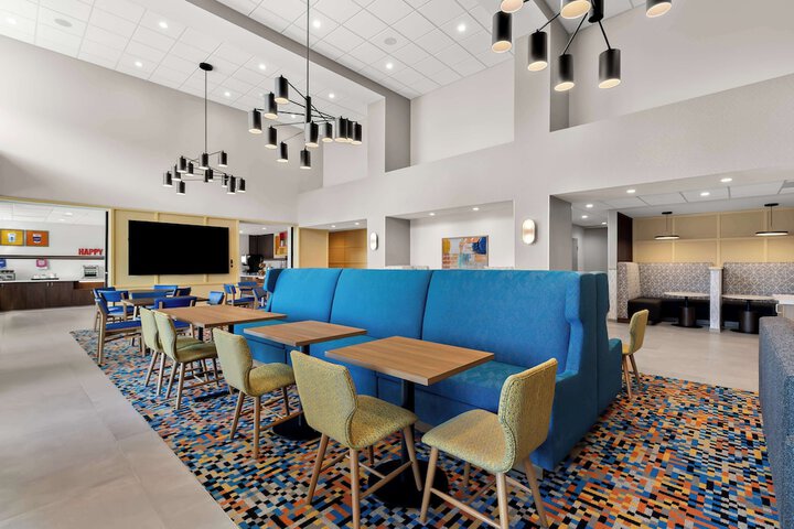 Hotel Interior 6 of 52