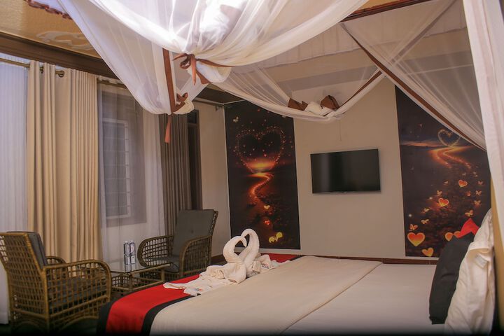 Room 15 of 72