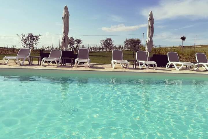 Pool 29 of 36