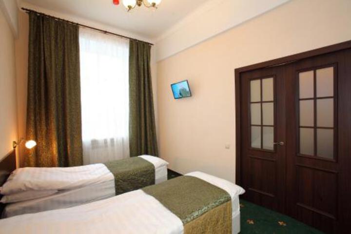 Room 89 of 91
