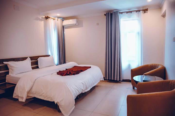 Room 5 of 57