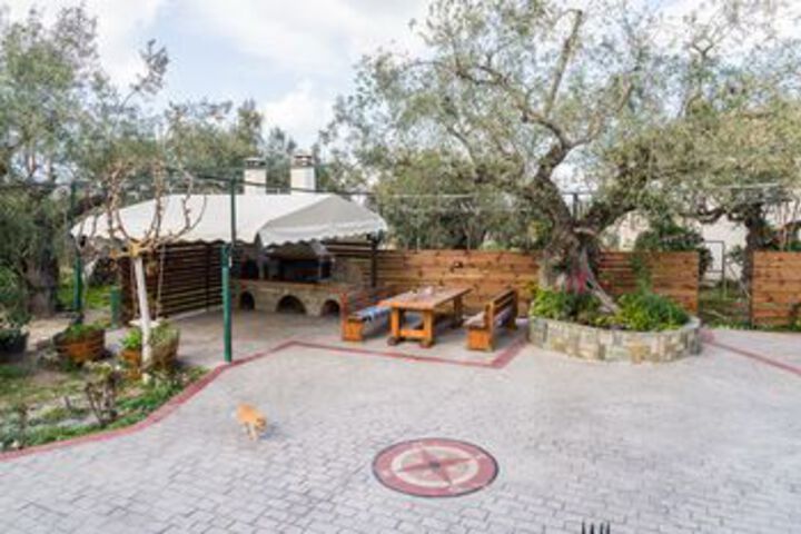 Property Grounds 26 of 29