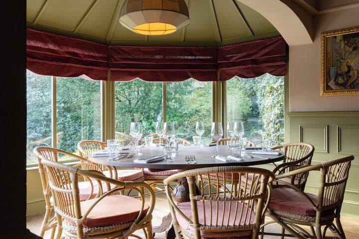 Dining 70 of 83