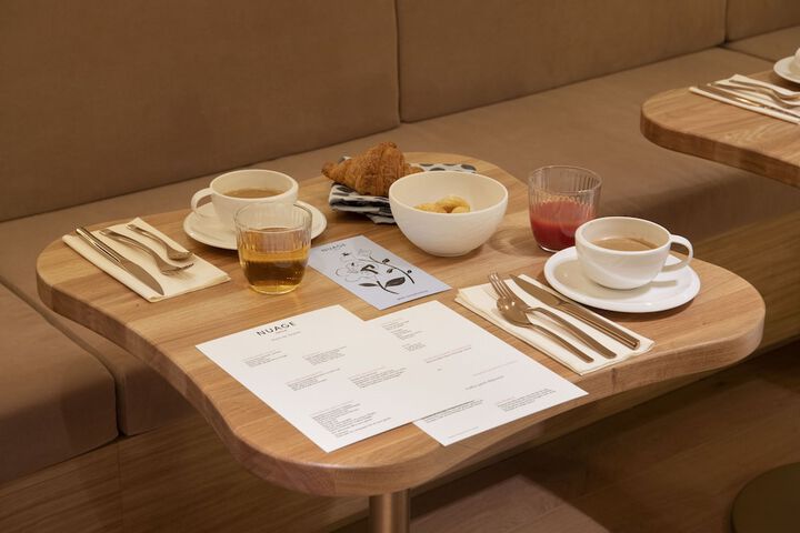 Dining 49 of 59