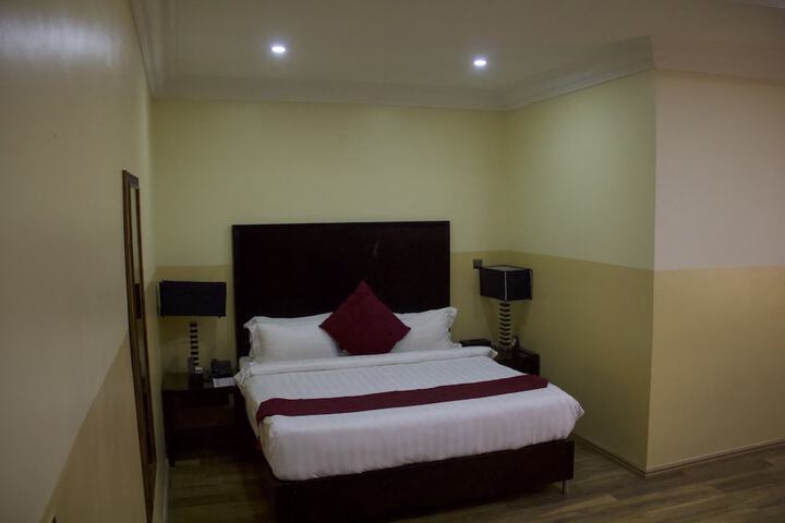Room 20 of 44