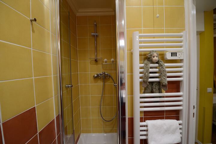 Room 622 of 648