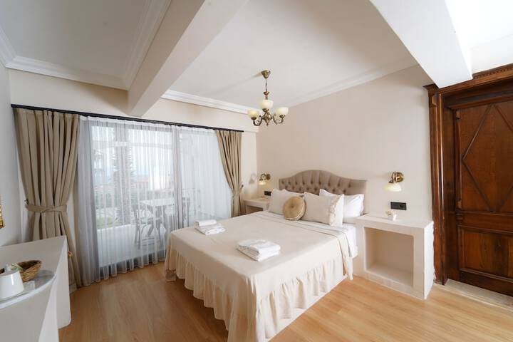 Room 15 of 59