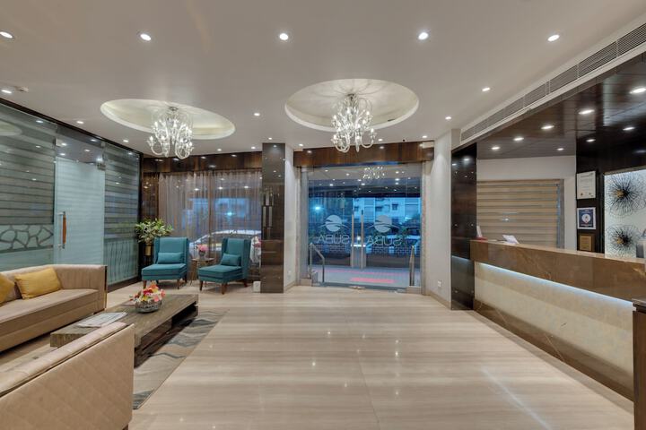 Hotel Lobby