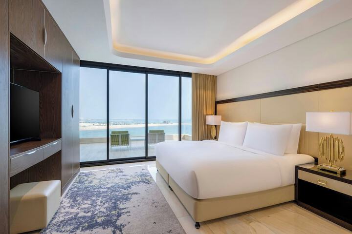 Room 15 of 79