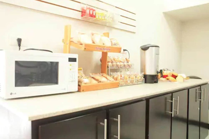 Dining Photos