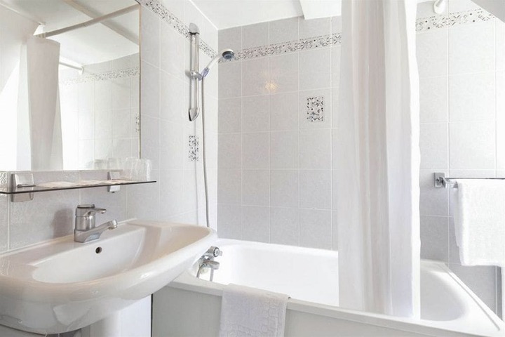 Bathroom Interior Photo