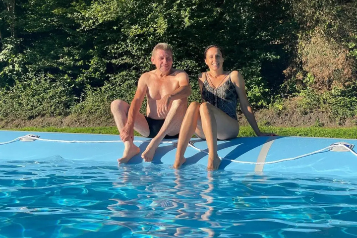 Pool 9 of 22