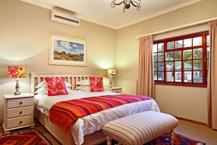 Room 15 of 36
