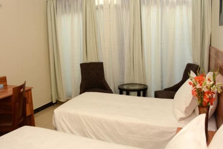 Photo of La Posh Hotel