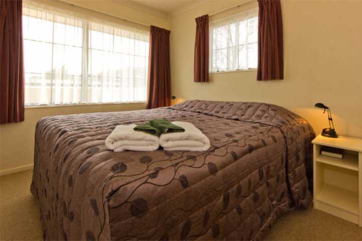 Room 6 of 48