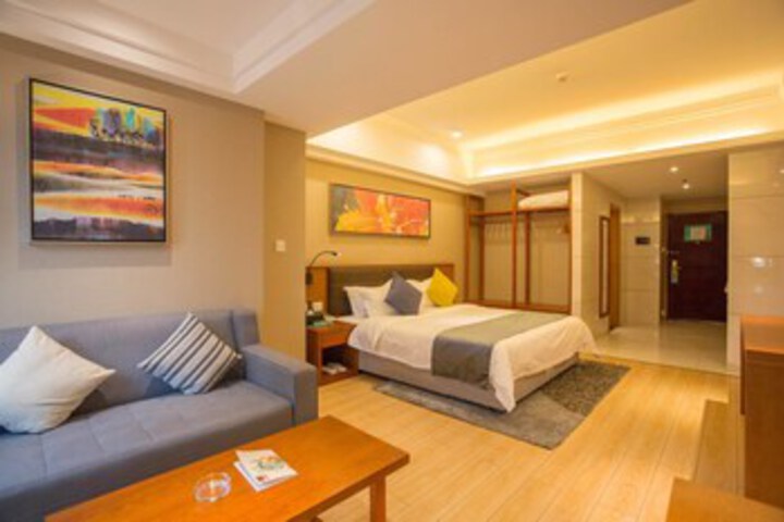Room 49 of 70