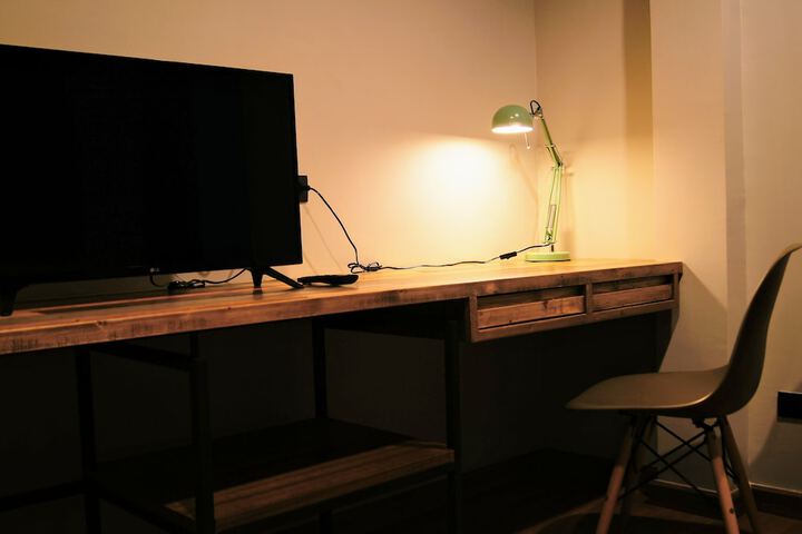 Room 8 of 60