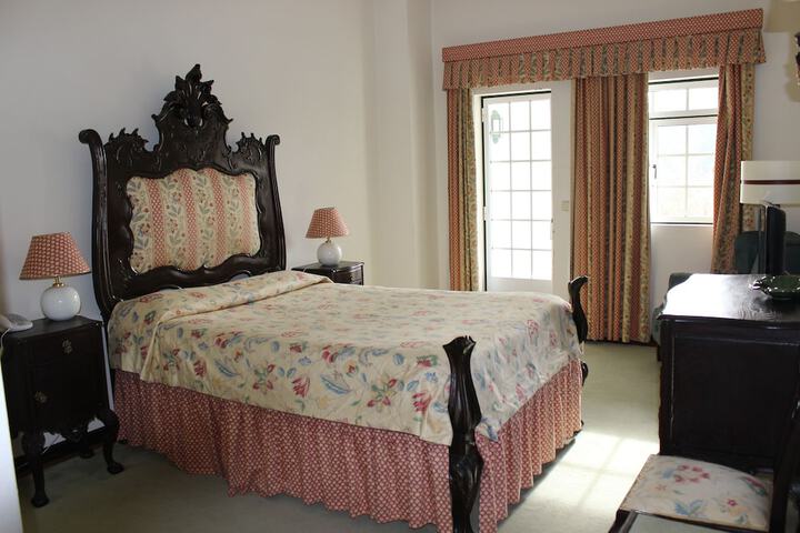 Room 8 of 96