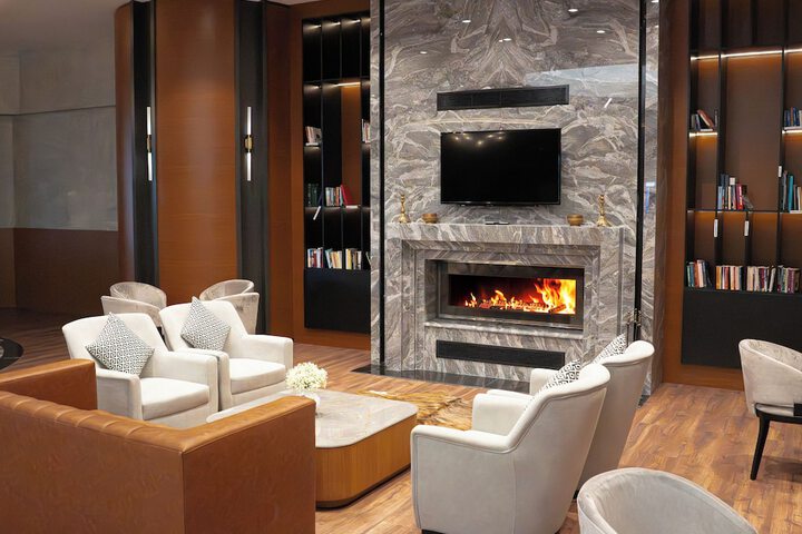 Guest Lobby