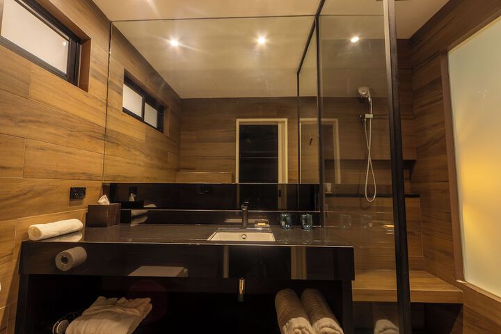 Clean Restrooms