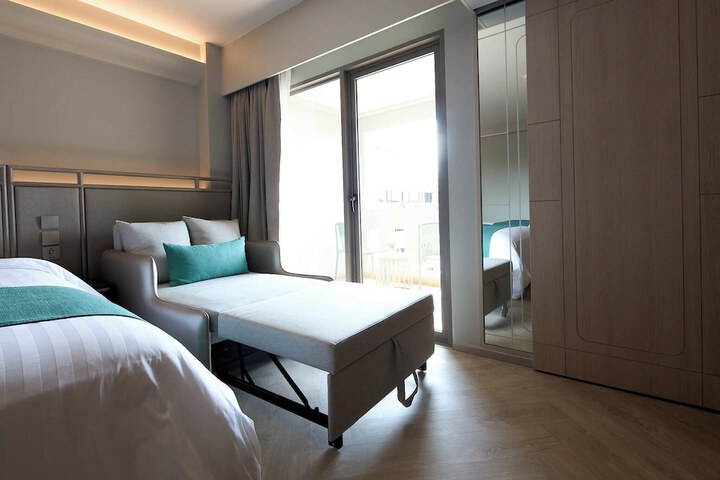 Room 164 of 212