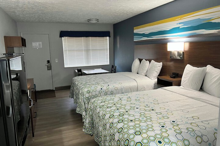 Room 11 of 23