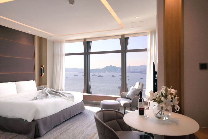 Room 21 of 60