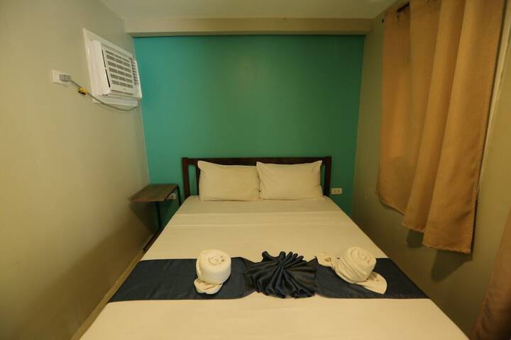 Room 7 of 36
