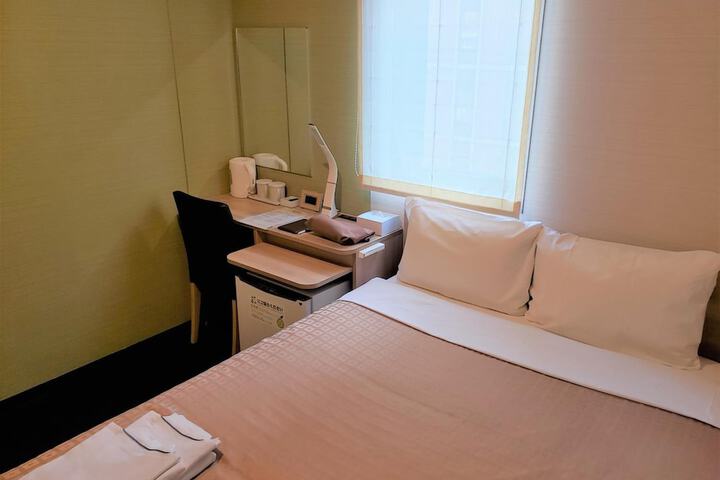 Room 19 of 41