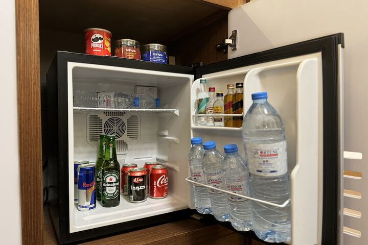 Minibar