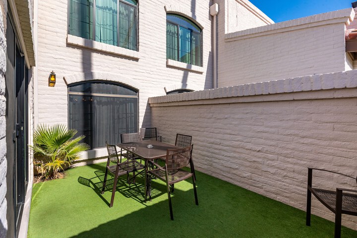 Terrace/Patio 35 of 67