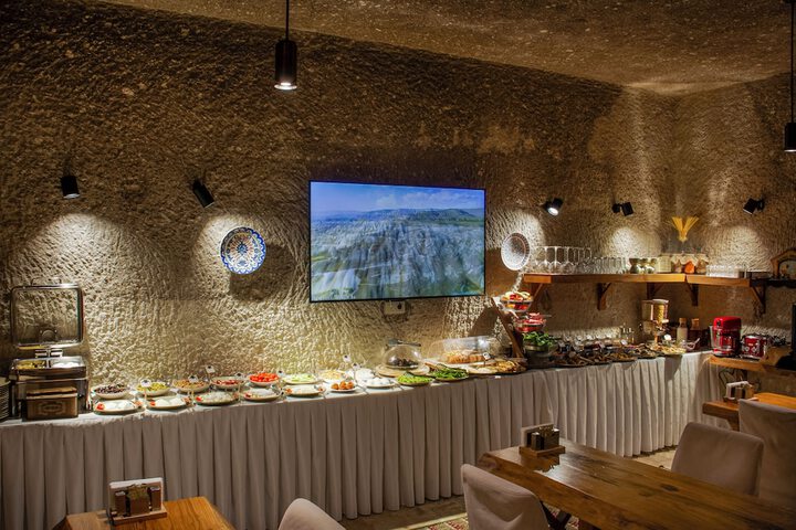 Dining 109 of 119