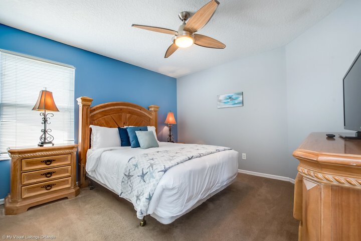 Room 10 of 87
