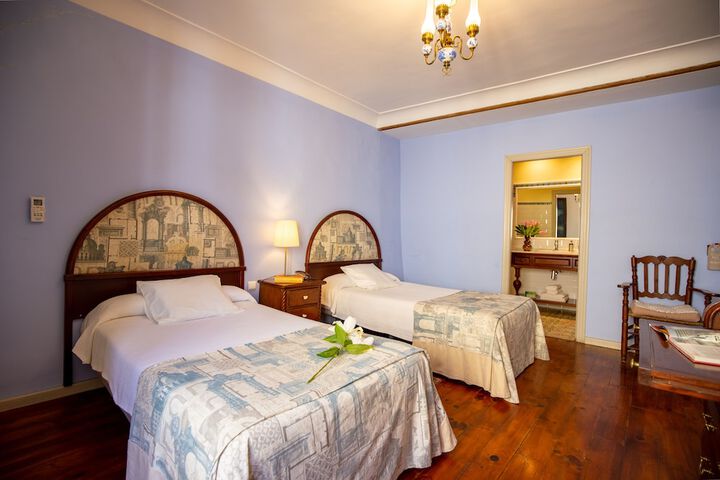 Room 43 of 112