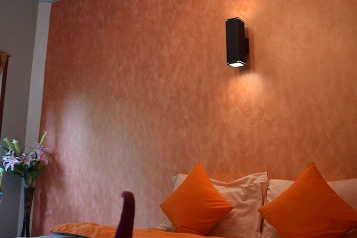 Room 27 of 36