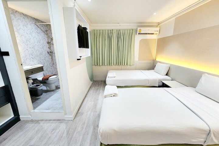 Room 17 of 58