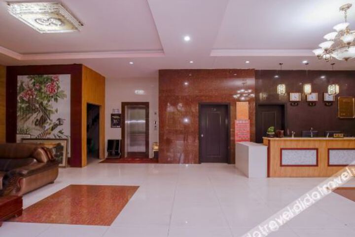 Hotel Interior 9 of 15